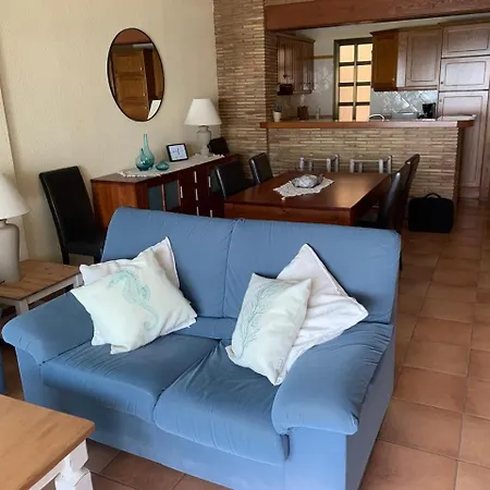 Apartment Excelsior Beachfront *