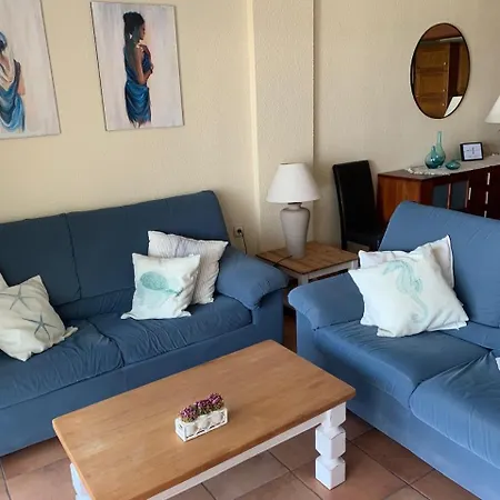 Excelsior Beachfront Apartment *