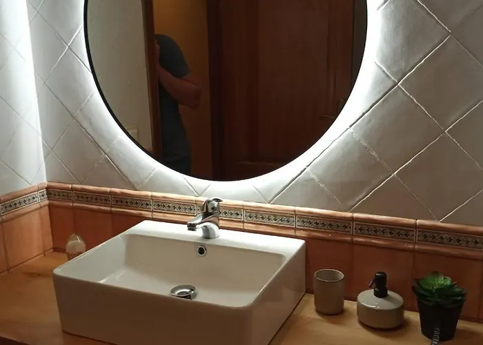 Excelsior Beachfront דירה קלפה